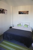 Location meublée de standing en saisonnier d'un F3 confortable avec 2 chambres et terrasse à Marseille, 8ème arrondissement