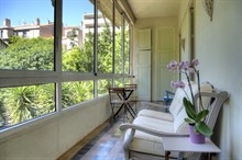 A louer en courte durée pour une famille à Marseille appartement de 3 chambres dans le quartier du Prado