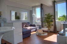A louer en courte durée pour 4 appartement de 2 pièces moderne dans le quartier de la Canebiere à Marseille