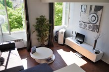 A louer en courte durée pour 4 appartement meublé dans le quartier de la Canebiere à Marseille