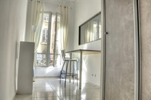 Appartement de 3 pièces de standing avec 2 chambres à louer meublé rue Paradis dans le quartier du Vieux Port à Marseille